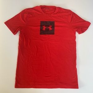 🔥Under Armour T-shirt Sz SM